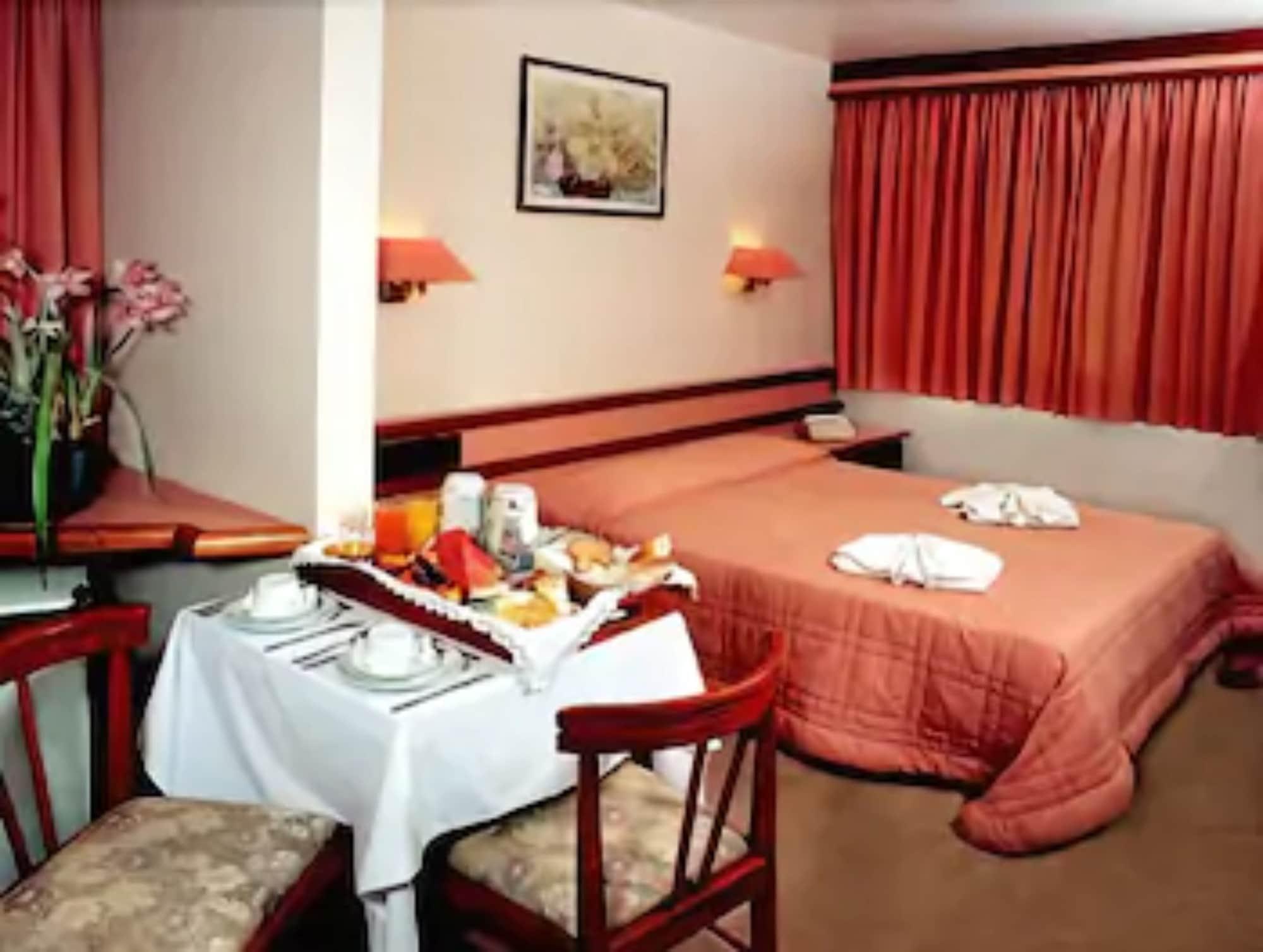 Rede Andrade Mercado Hotel Curitiba Eksteriør billede