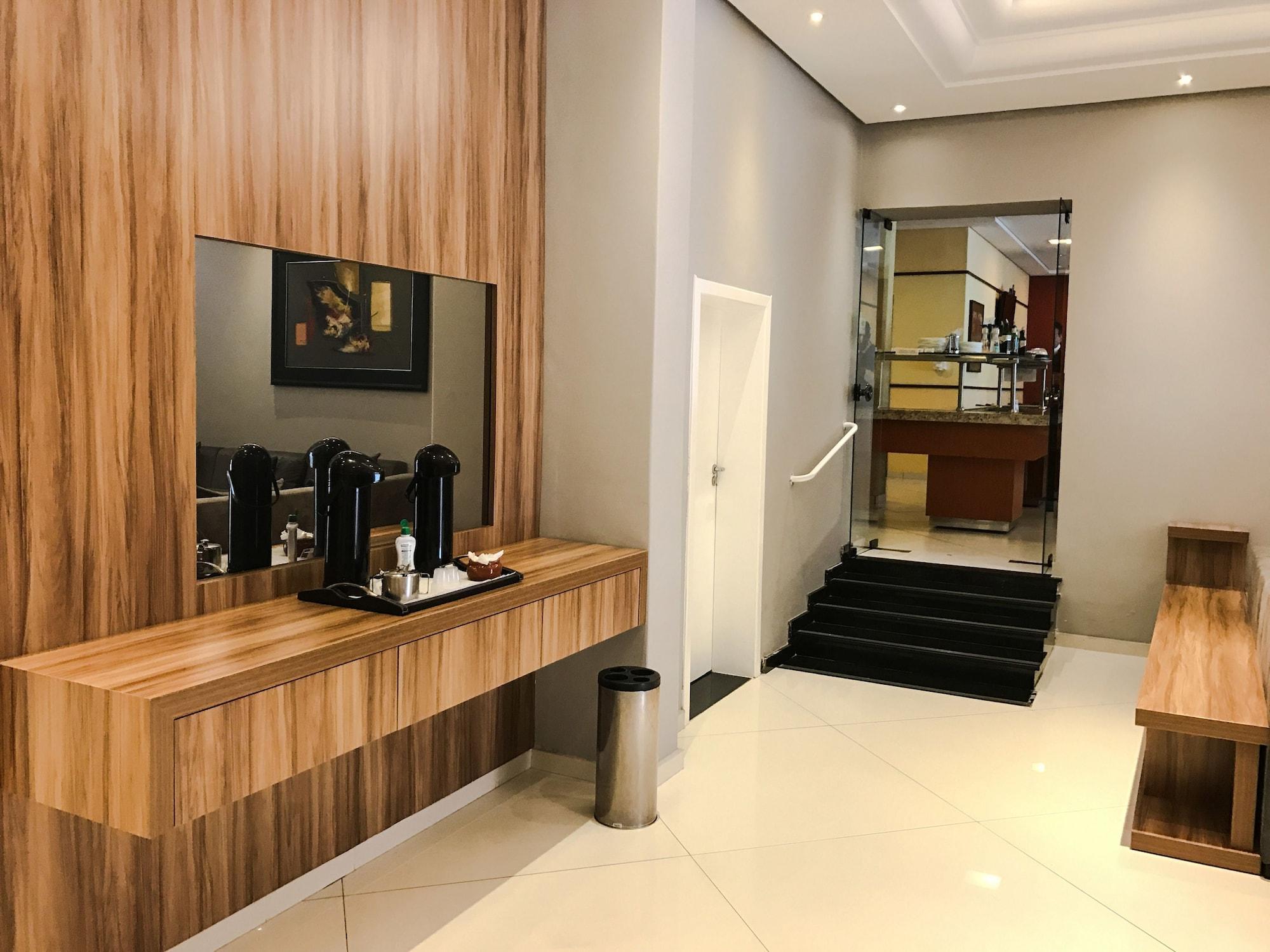 Rede Andrade Mercado Hotel Curitiba Eksteriør billede