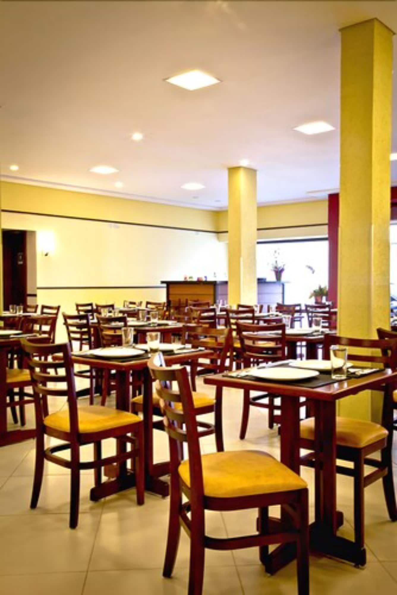 Rede Andrade Mercado Hotel Curitiba Eksteriør billede