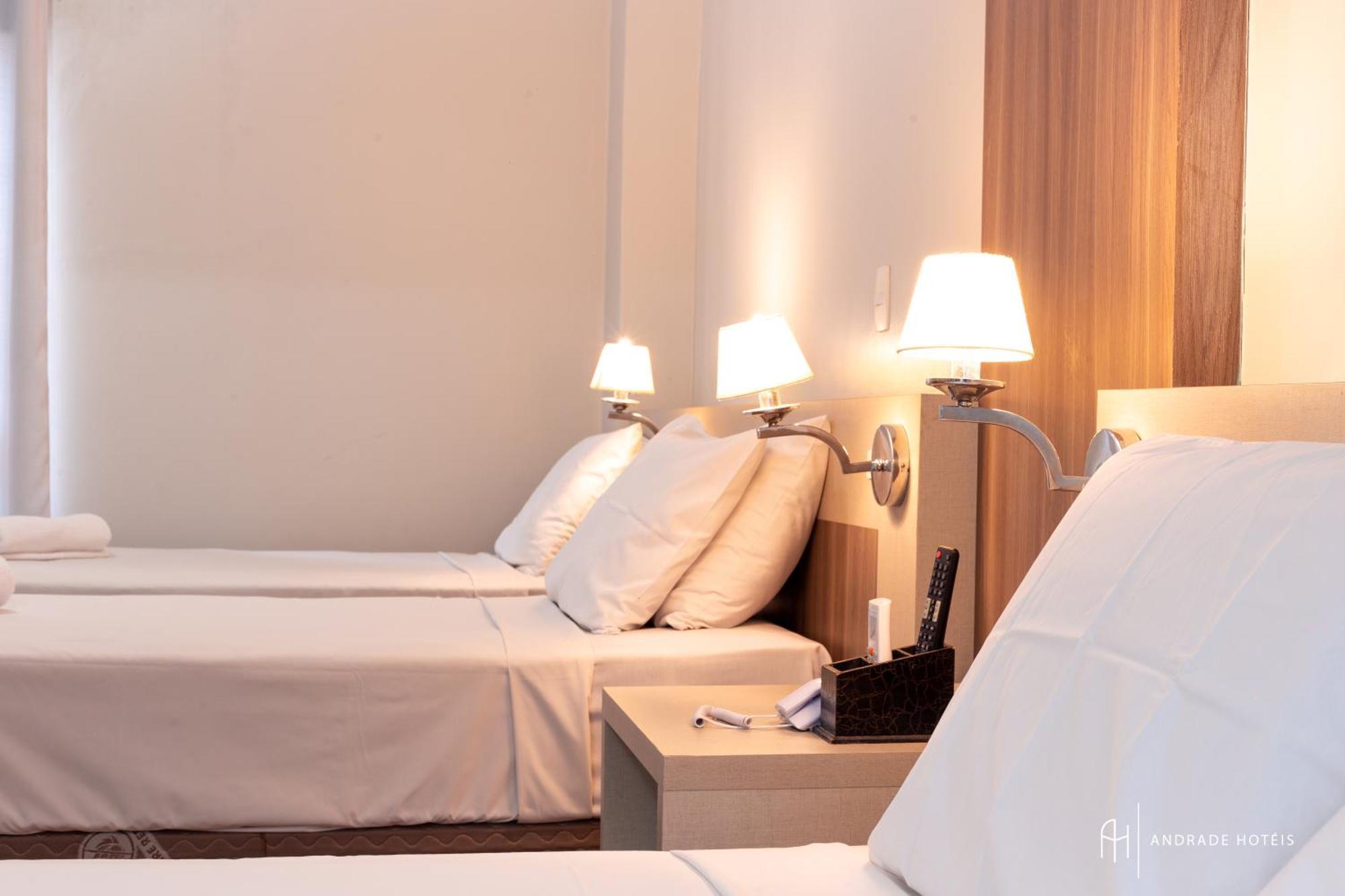 Rede Andrade Mercado Hotel Curitiba Eksteriør billede